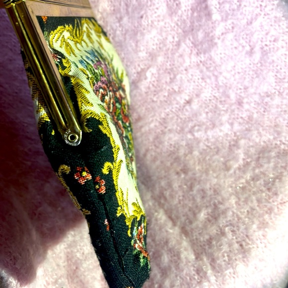 Small rose purse - Picture 2 of 9